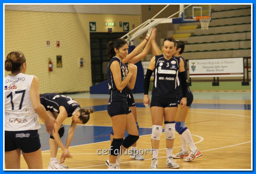 130120 volley 095_tn.jpg